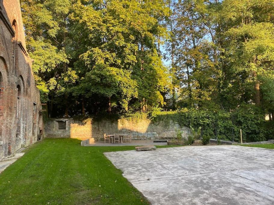 Gite Des Usines De Moulins 昂内 外观 照片